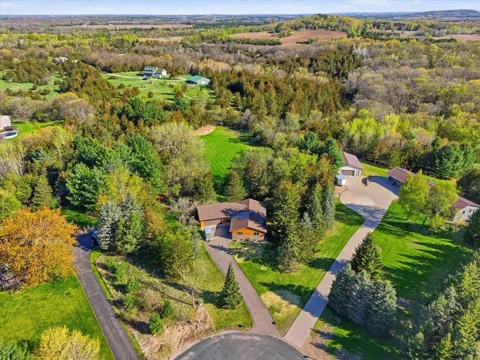 1072 Buck Ridge