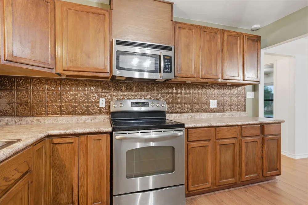 303 Milam Street Rogers, TX 76569