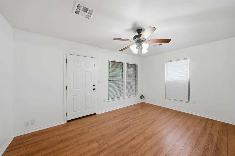 303 Milam Street Rogers, TX 76569