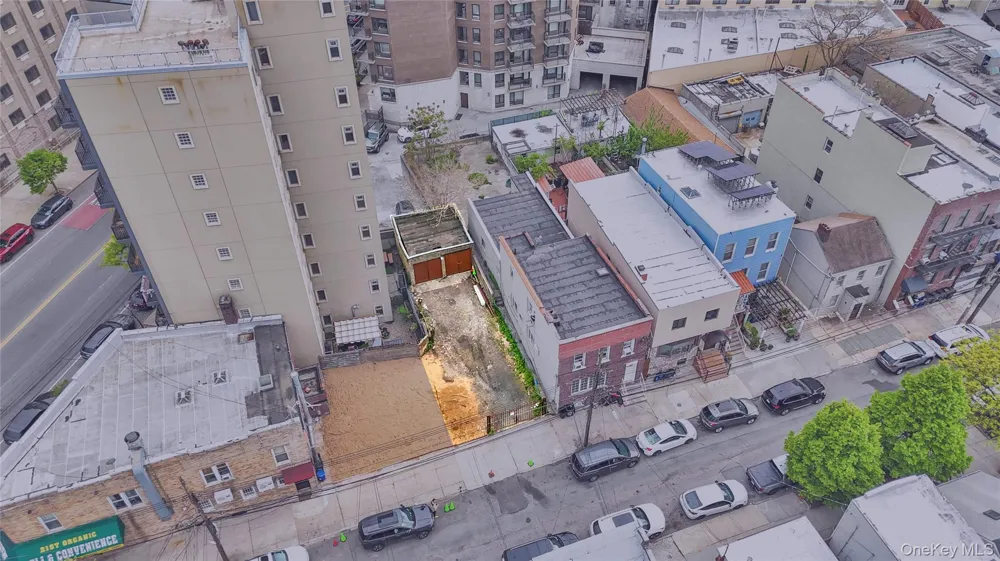 18-44 26th Road Astoria, NY 11102