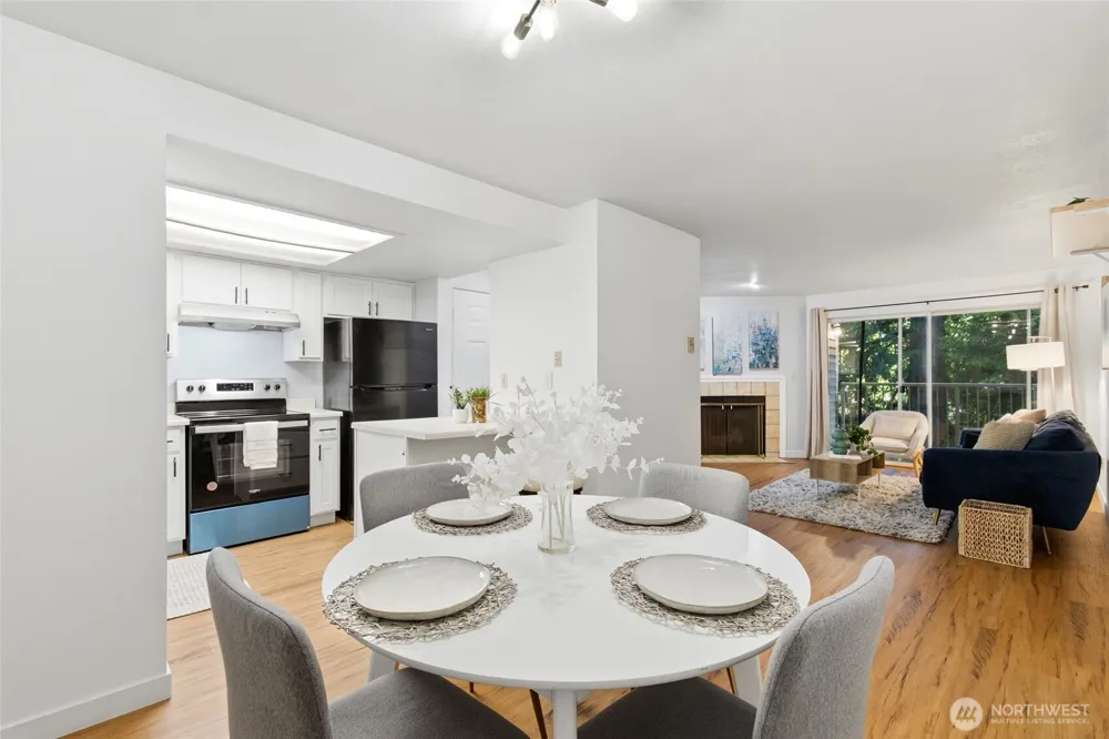 4106 Factoria Boulevard SE #205 Bellevue, WA 98006