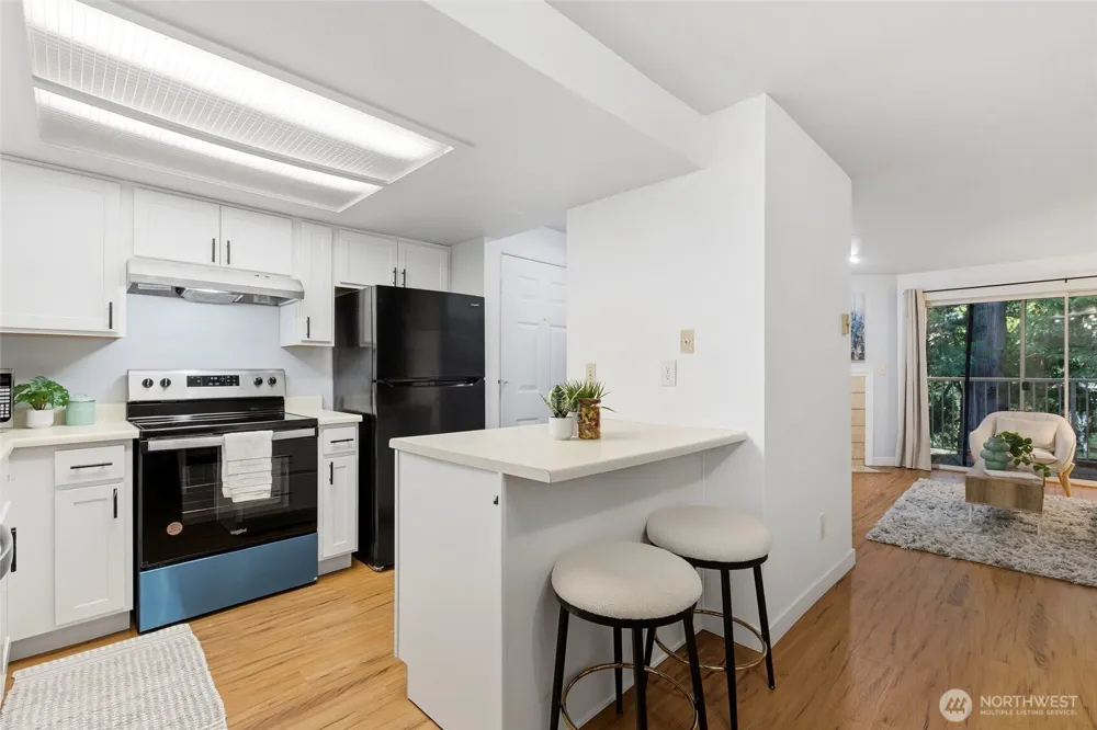 4106 Factoria Boulevard SE #205 Bellevue, WA 98006
