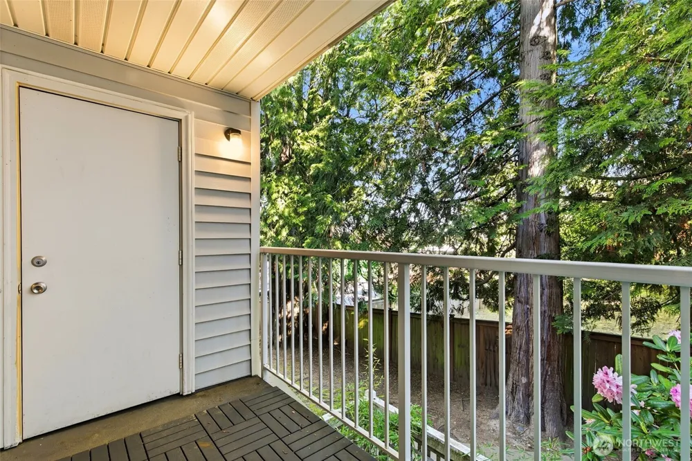 4106 Factoria Boulevard SE #205 Bellevue, WA 98006