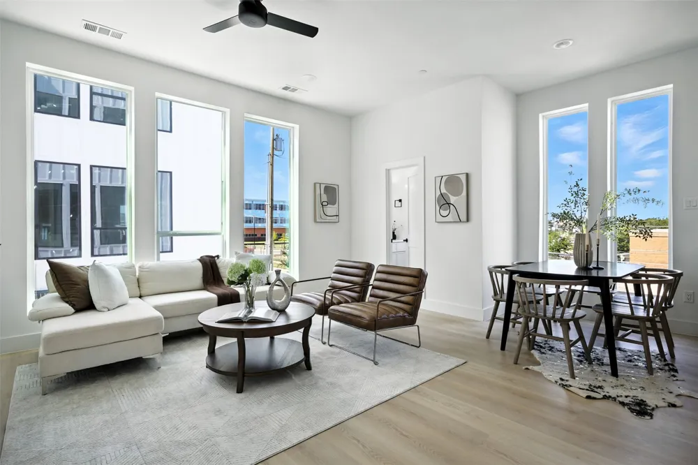 312 Lancaster Avenue #104 Dallas, TX 75203