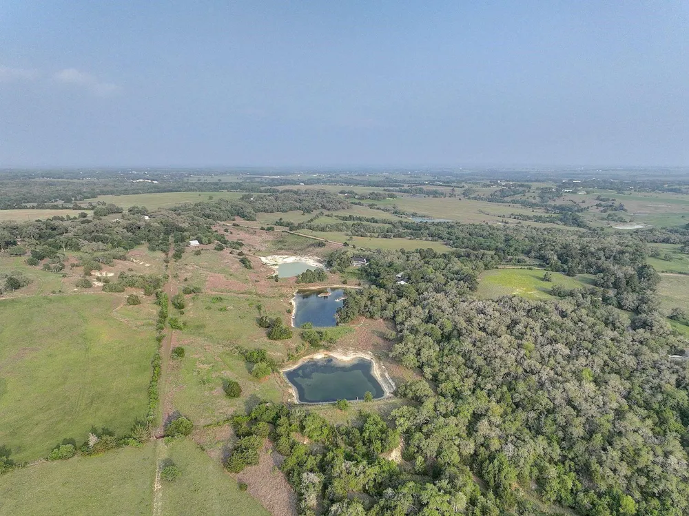 4540 Creamer Creek Road La Grange, TX 78945