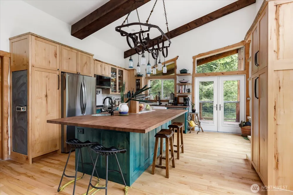 5287 Maxwelton Road Langley, WA 98260