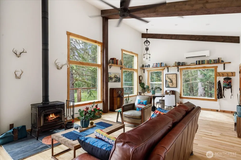 5287 Maxwelton Road Langley, WA 98260