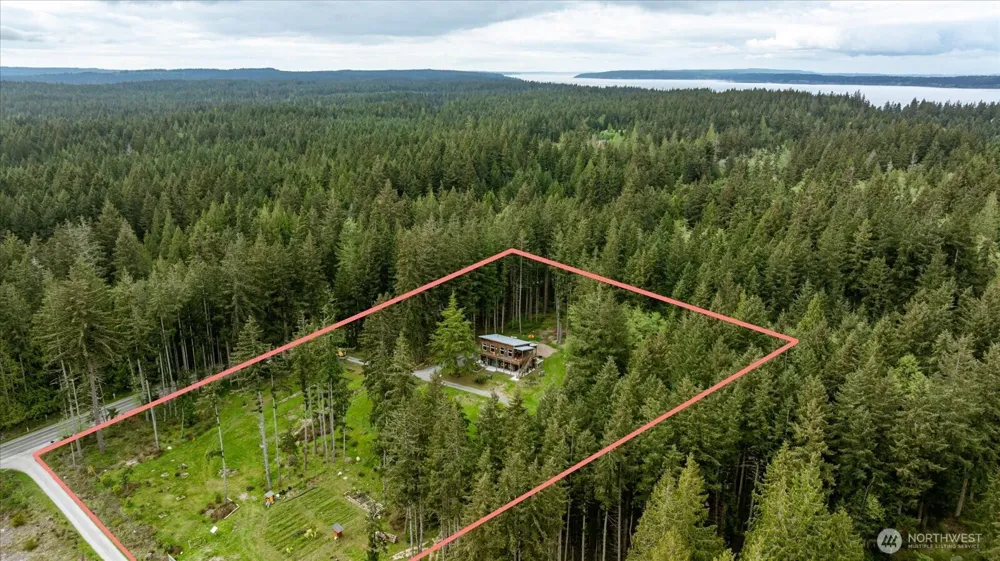 5287 Maxwelton Road Langley, WA 98260