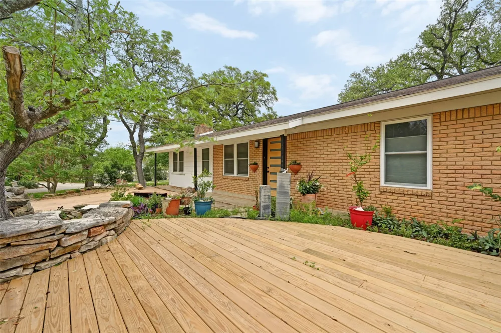 4505 Dudley Drive Austin, TX 78735