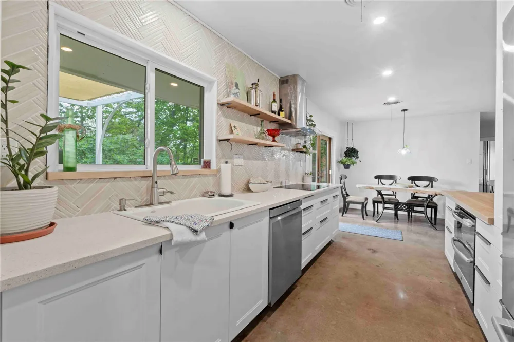 4505 Dudley Drive Austin, TX 78735