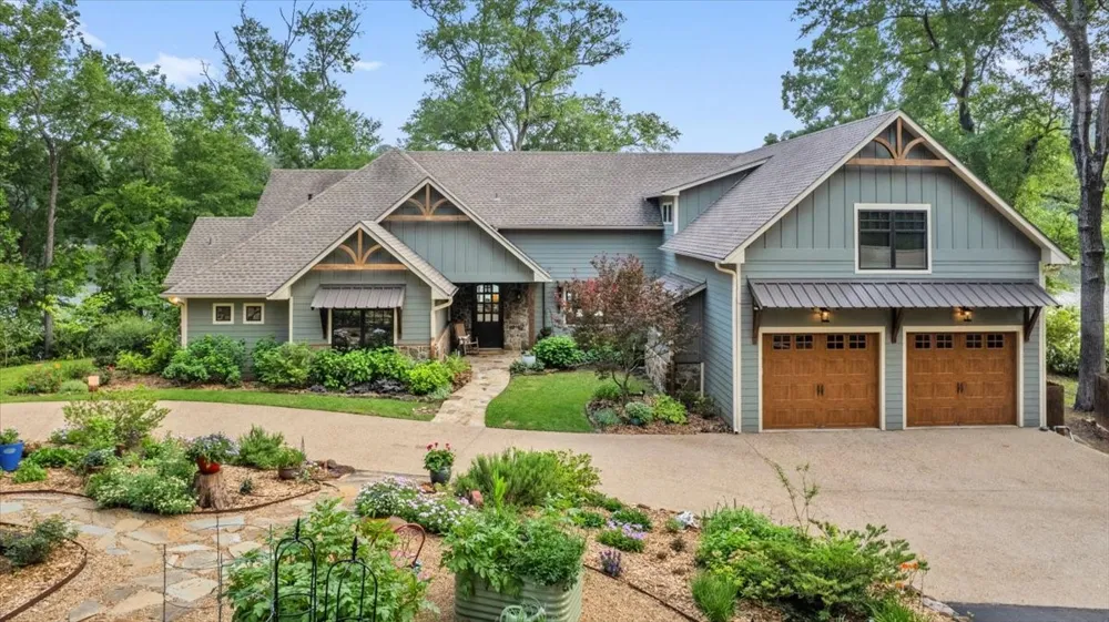 581 Private Road 6665 Mineola, TX 75773