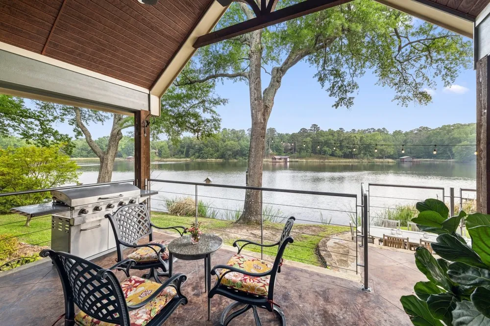 581 Private Road 6665 Mineola, TX 75773