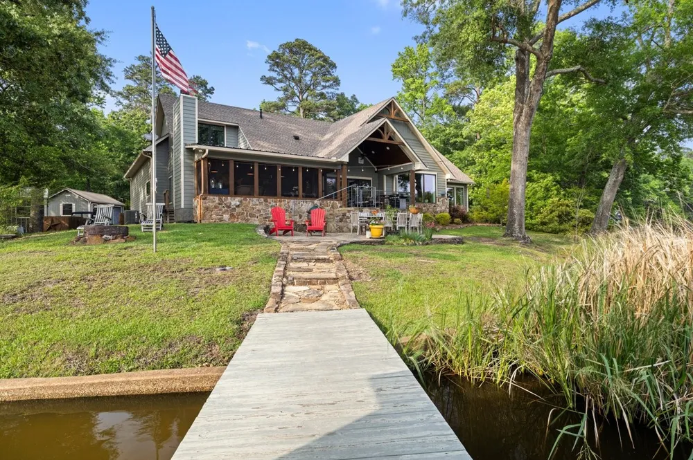 581 Private Road 6665 Mineola, TX 75773