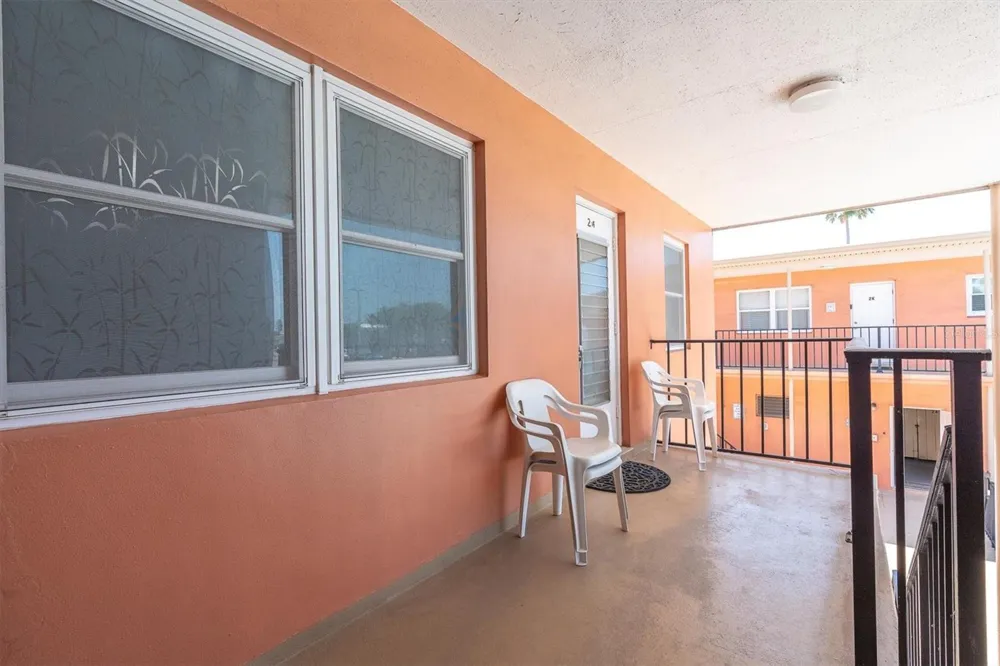 121 46TH AVENUE #2A St Pete Beach, FL 33706