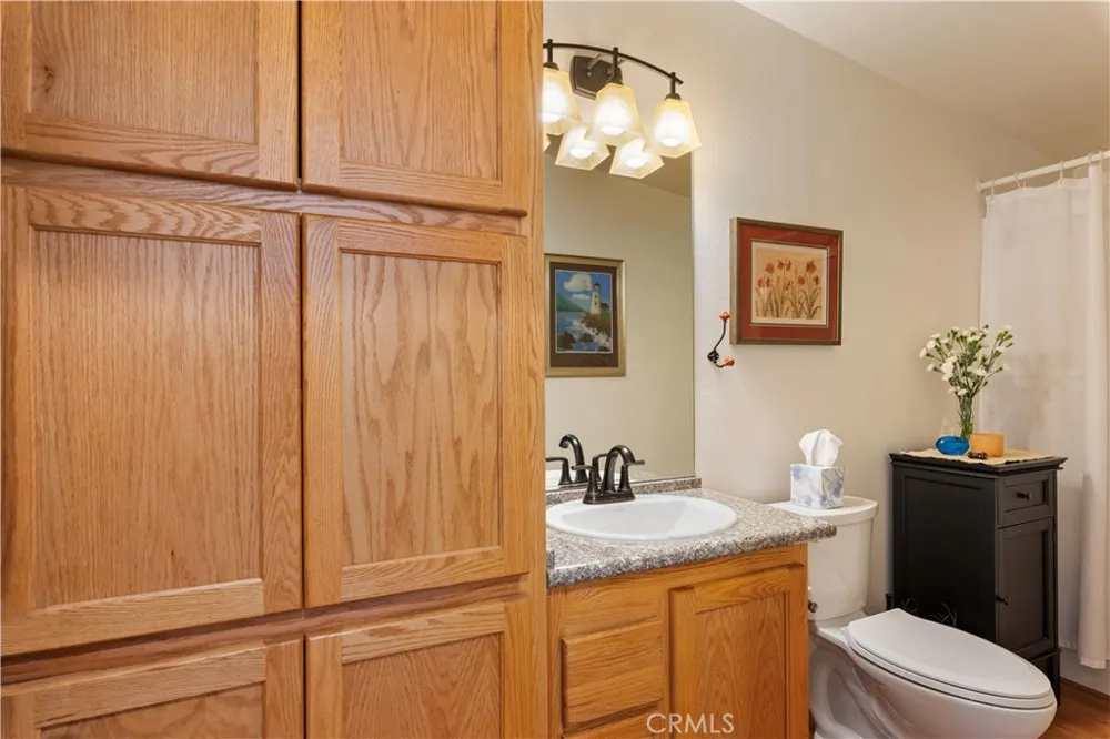 205 Island View Lakeport, CA 95453