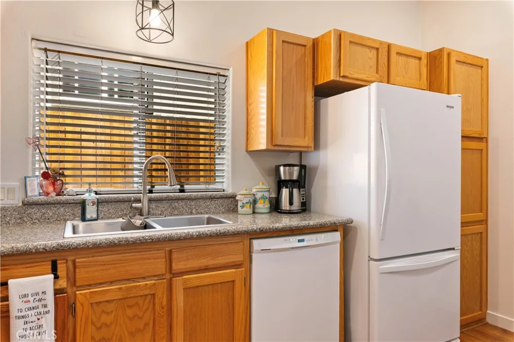 205 Island View Lakeport, CA 95453
