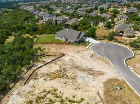 1816 Long Bow Cove