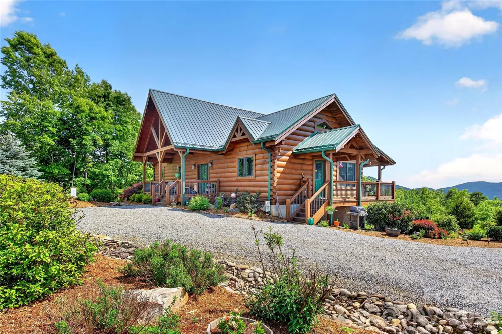 217 Summit Drive Nebo, NC 28761