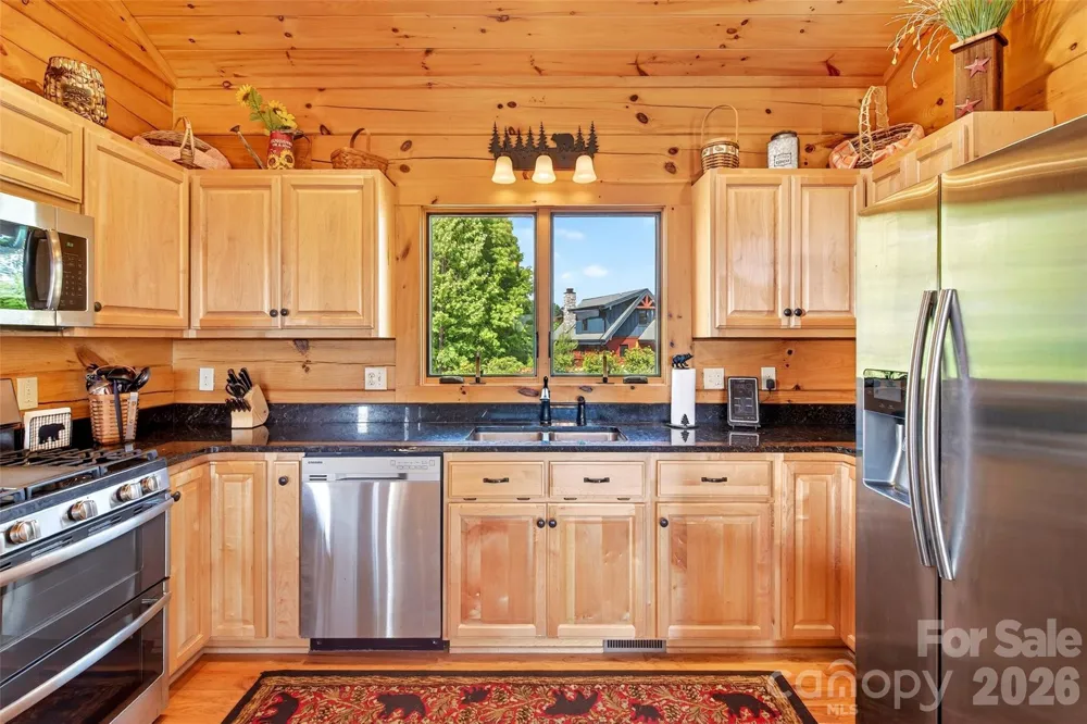 217 Summit Drive Nebo, NC 28761