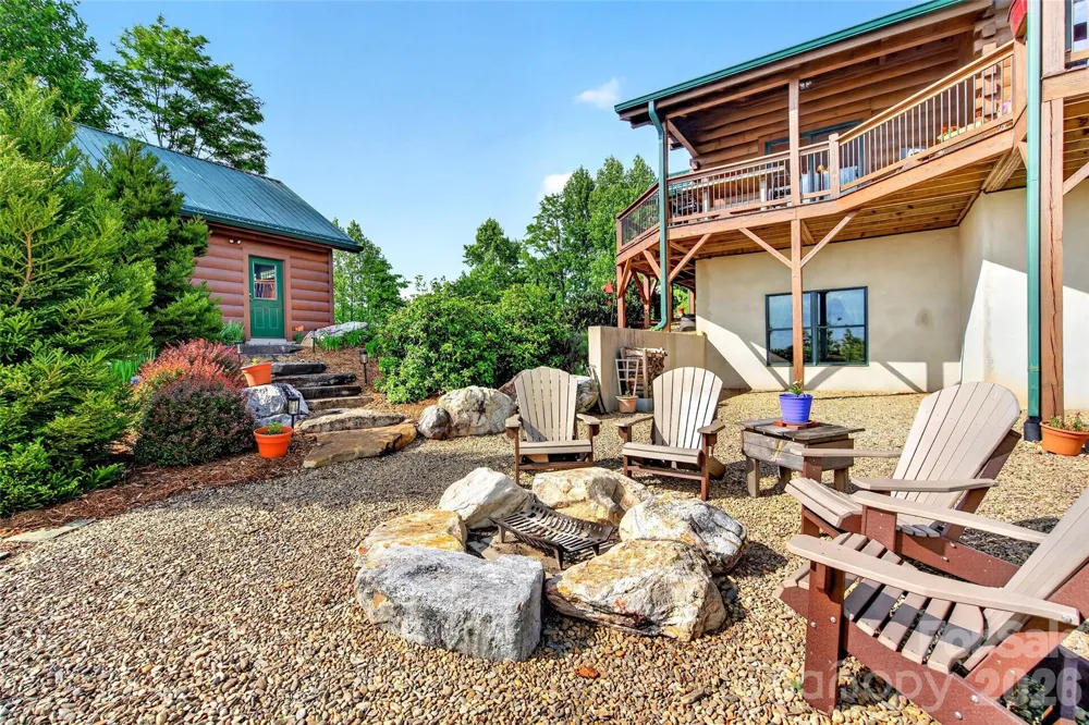 217 Summit Drive Nebo, NC 28761