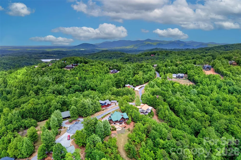 217 Summit Drive Nebo, NC 28761