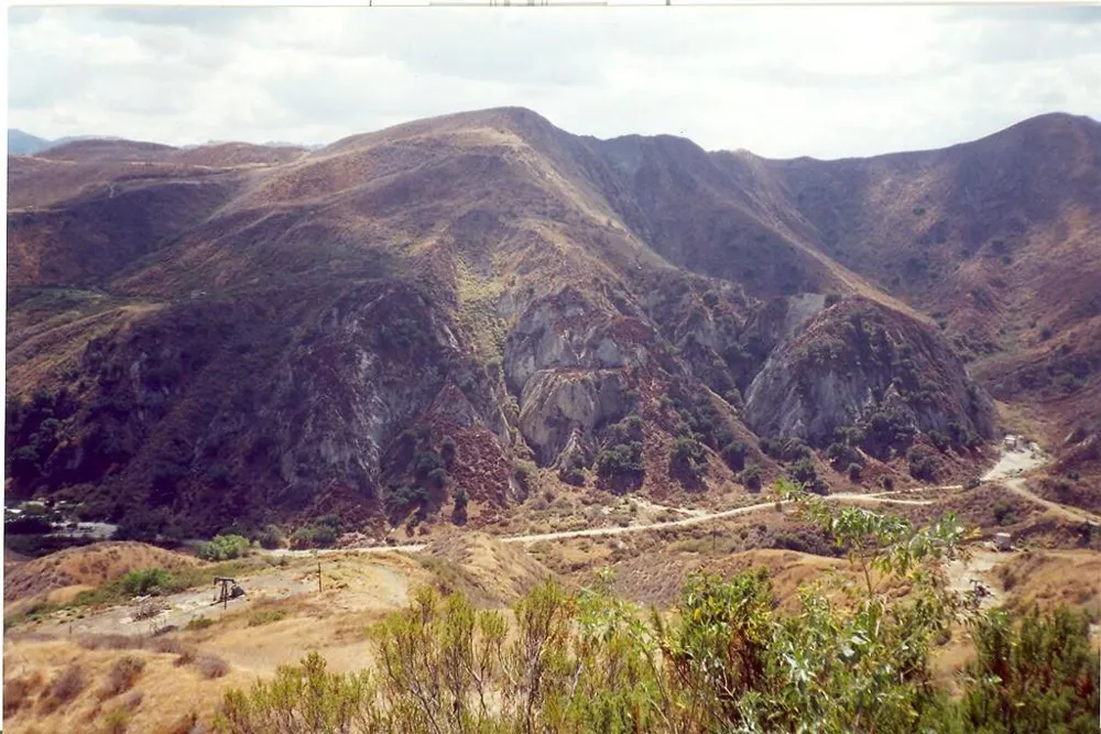7003 Loma Verde Mountainway Castaic, CA 91384