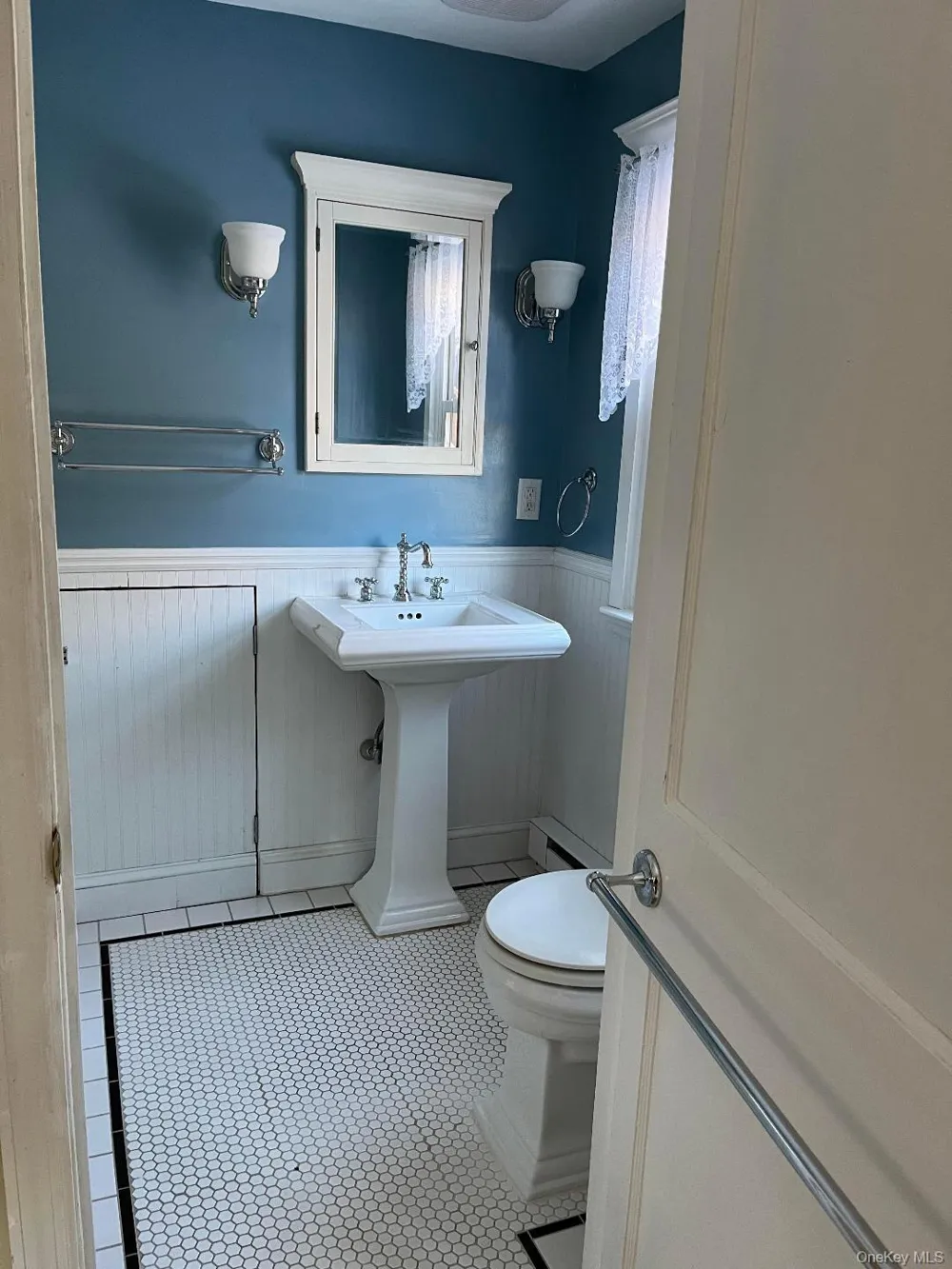132 Reservoir Road Marlboro, NY 12542