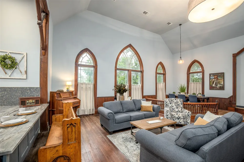 346 W Pietzsch Street Bartlett, TX 76511