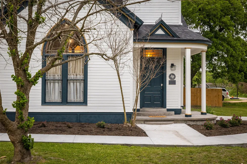 346 W Pietzsch Street Bartlett, TX 76511