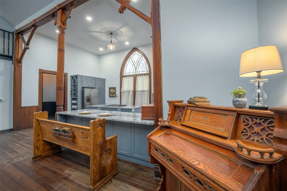 346 W Pietzsch Street Bartlett, TX 76511