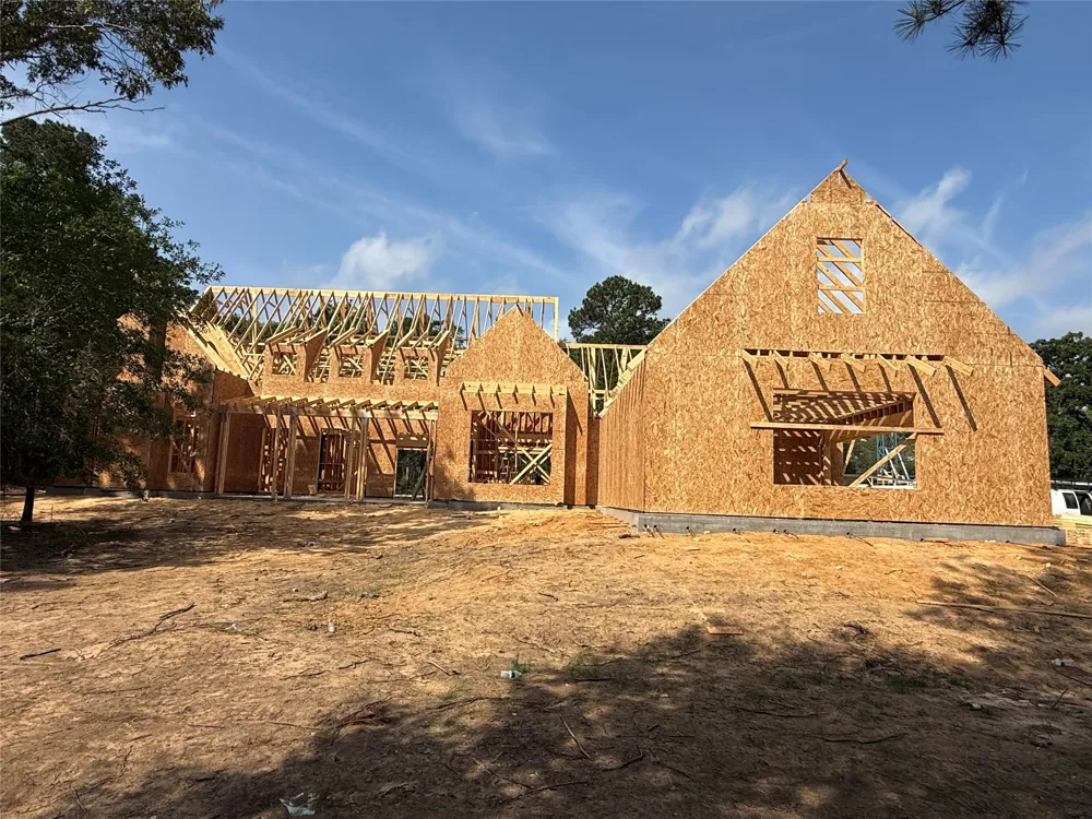 204 Rolling Oaks Drive Hockley, TX 77447