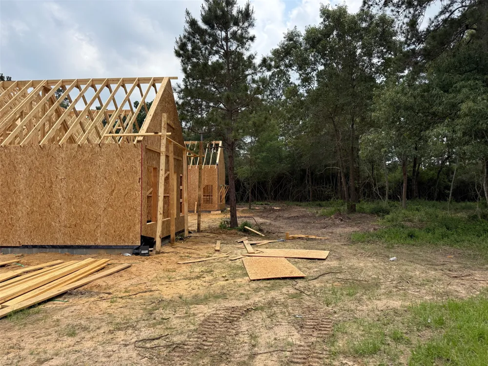 204 Rolling Oaks Drive Hockley, TX 77447