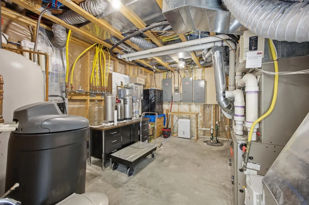 3413 50th Street Reiles Acres, ND 58102