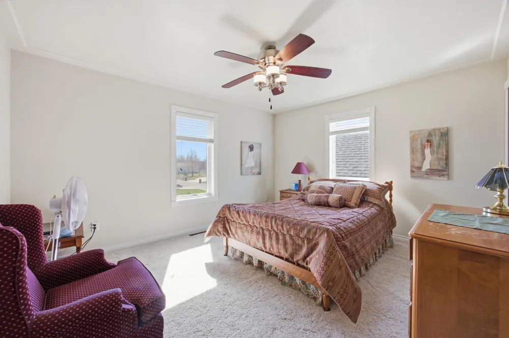 3413 50th Street Reiles Acres, ND 58102