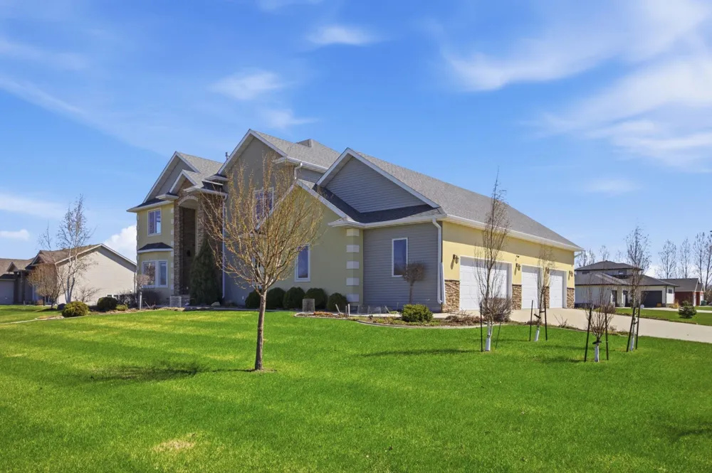 3413 50th Street Reiles Acres, ND 58102