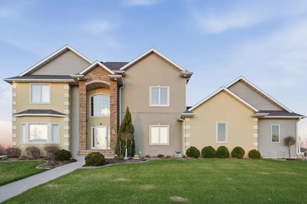 3413 50th Street Reiles Acres, ND 58102