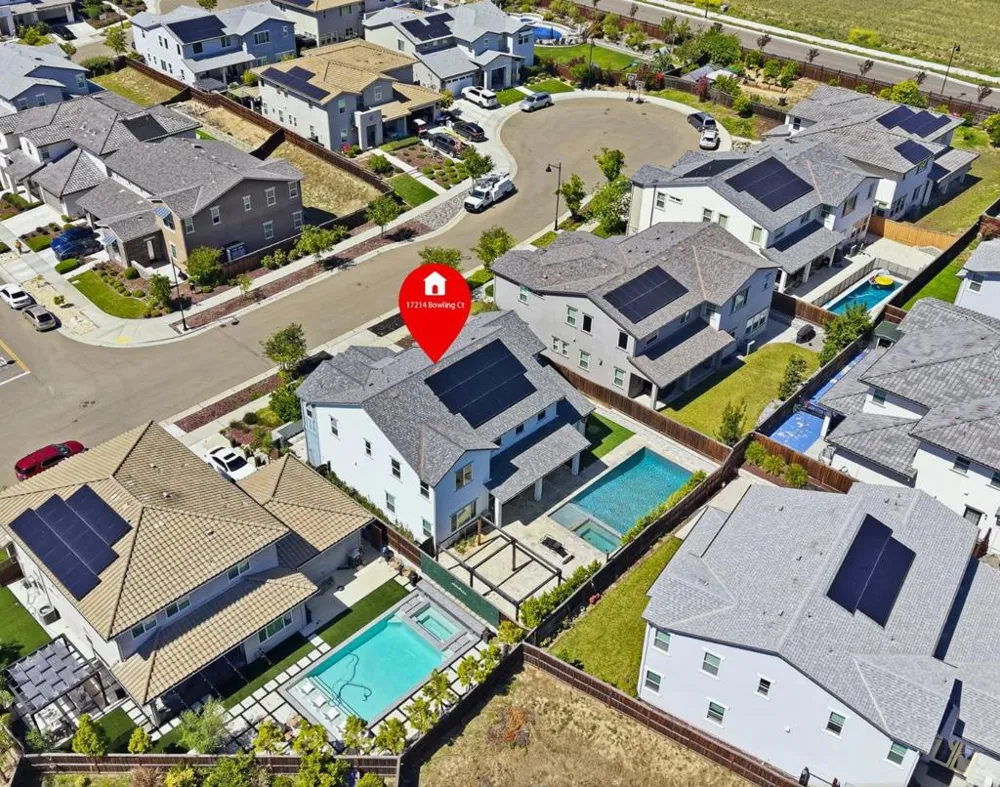 17214 Bowling Court Lathrop, CA 95330