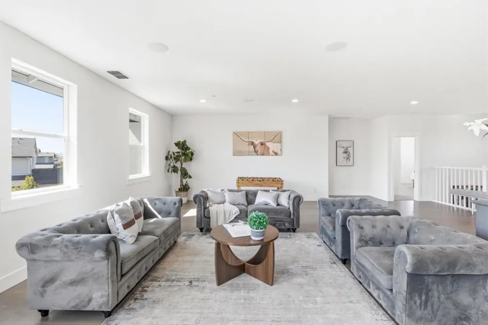 17214 Bowling Court Lathrop, CA 95330