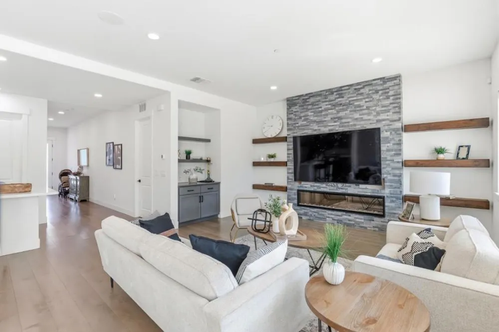 17214 Bowling Court Lathrop, CA 95330
