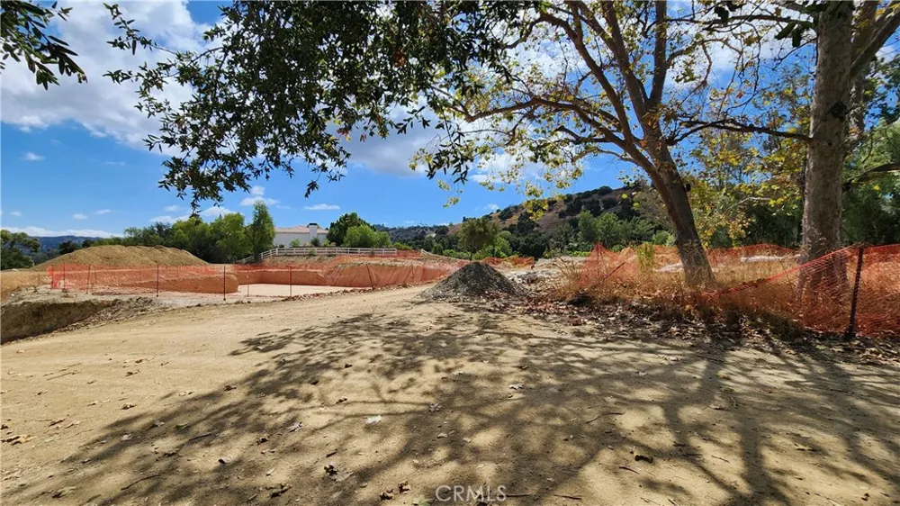 5360 WHITMAN ROAD Hidden Hills, CA 91302