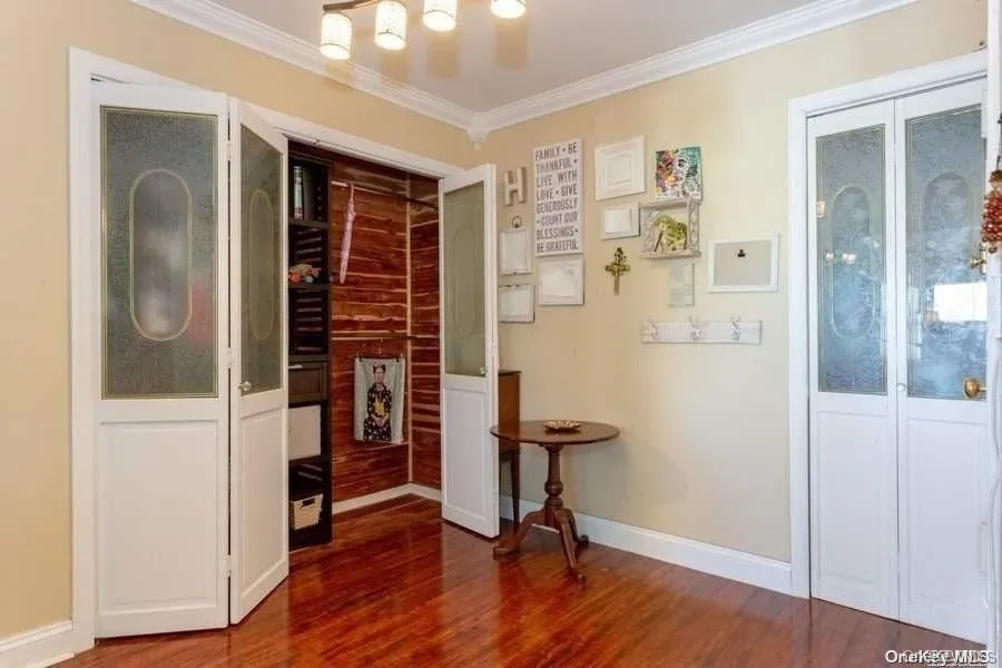 1213 E Broadway #B24 Hewlett, NY 11557