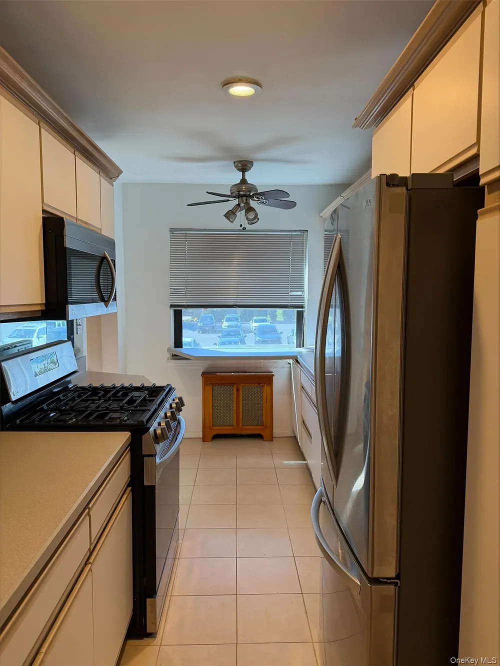 1213 E Broadway #B24 Hewlett, NY 11557
