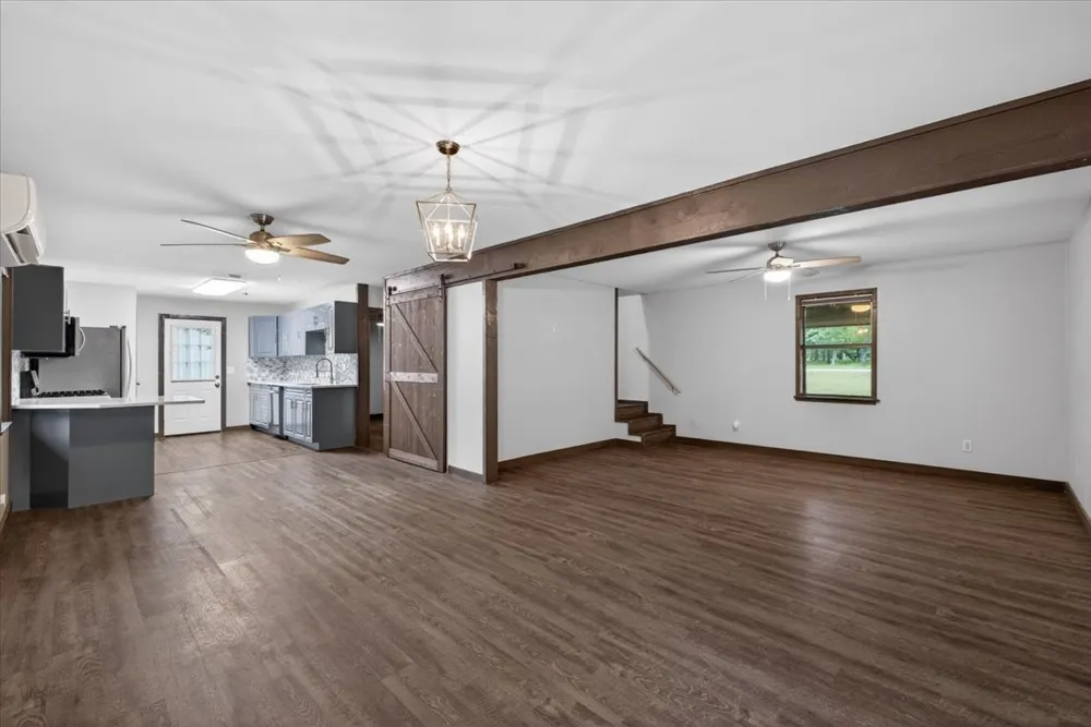 203 Fairway Drive Nocona, TX 76255