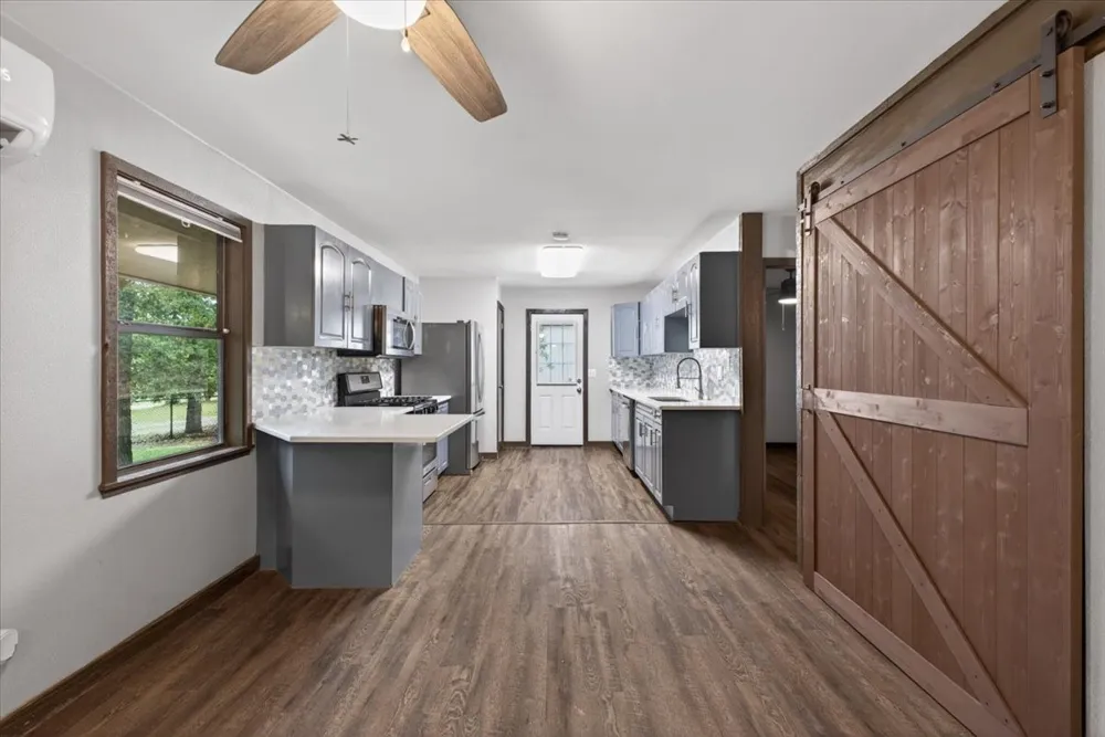 203 Fairway Drive Nocona, TX 76255