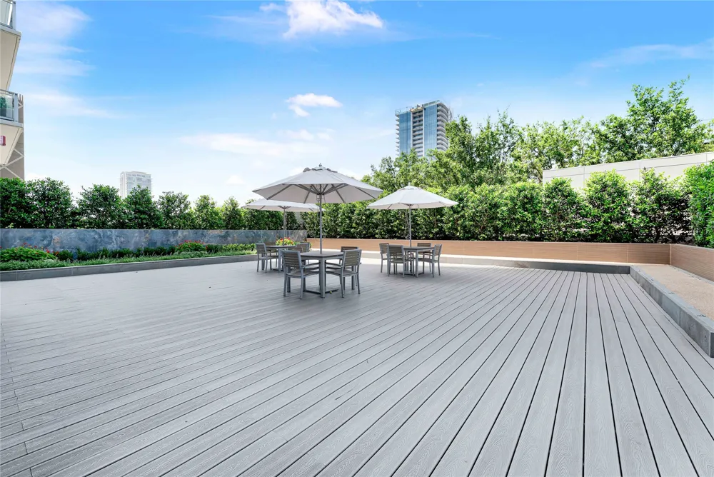 2900 Mckinnon Street #401 Dallas, TX 75201