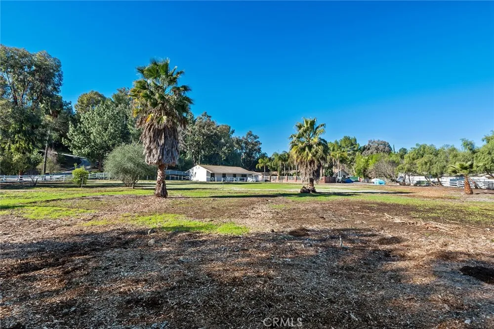 5546 PARADISE VALLEY ROAD Hidden Hills, CA 91302