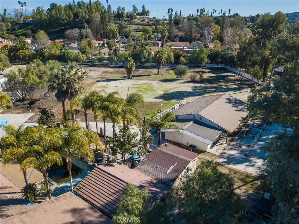 5546 PARADISE VALLEY ROAD Hidden Hills, CA 91302