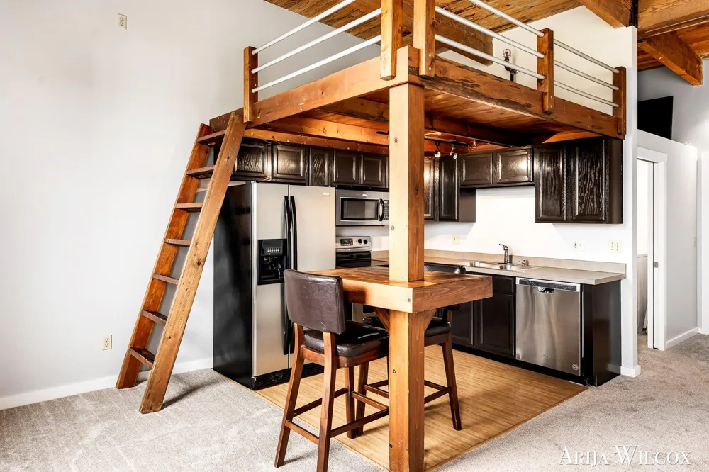 940 Monroe Avenue NW #531 Grand Rapids, MI 49503