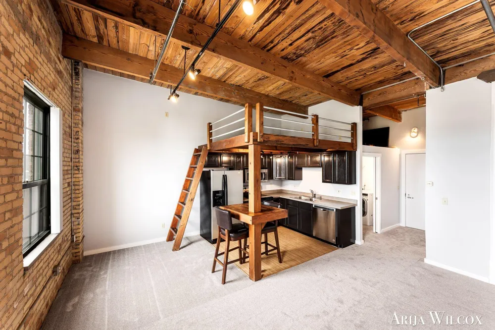 940 Monroe Avenue NW #531 Grand Rapids, MI 49503