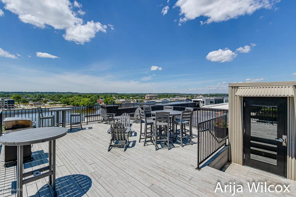 940 Monroe Avenue NW #531 Grand Rapids, MI 49503